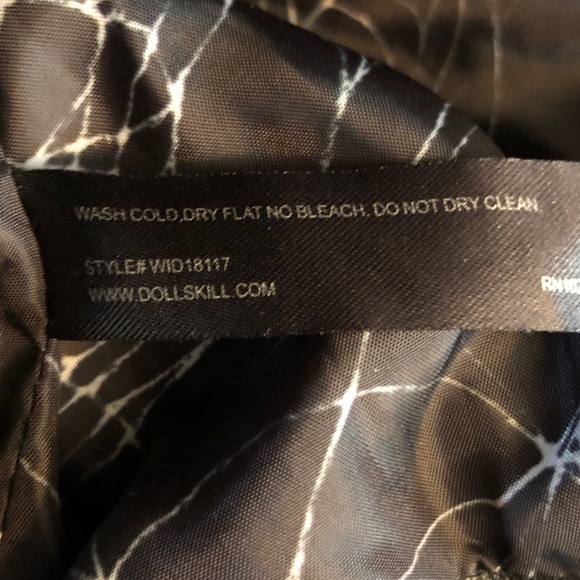 DOLLS KILL Widow Love in Vein vegan leather moto jacket - Picture 8 of 8